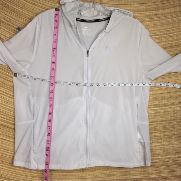 Nike-shield Impossibly Light ZIP-UP Hooded Running Pockable Jacket Size L - Picture 12 of 12